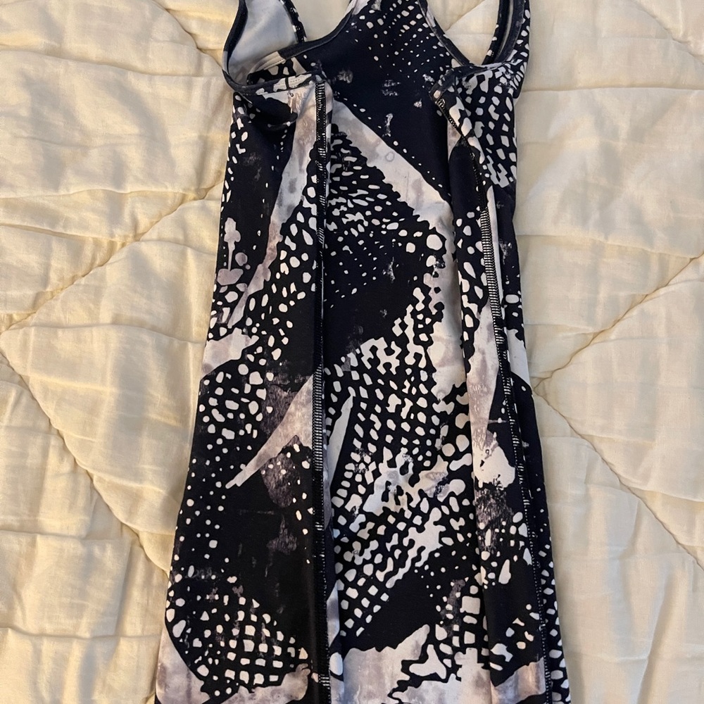 Lululemon Racerback Tank - Picture 5 of 5